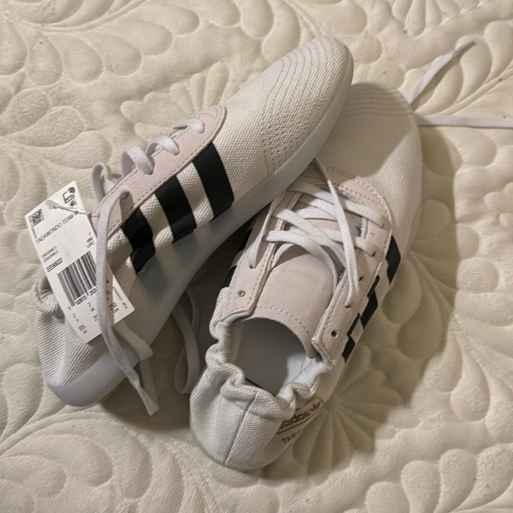 Adidas taekwondo